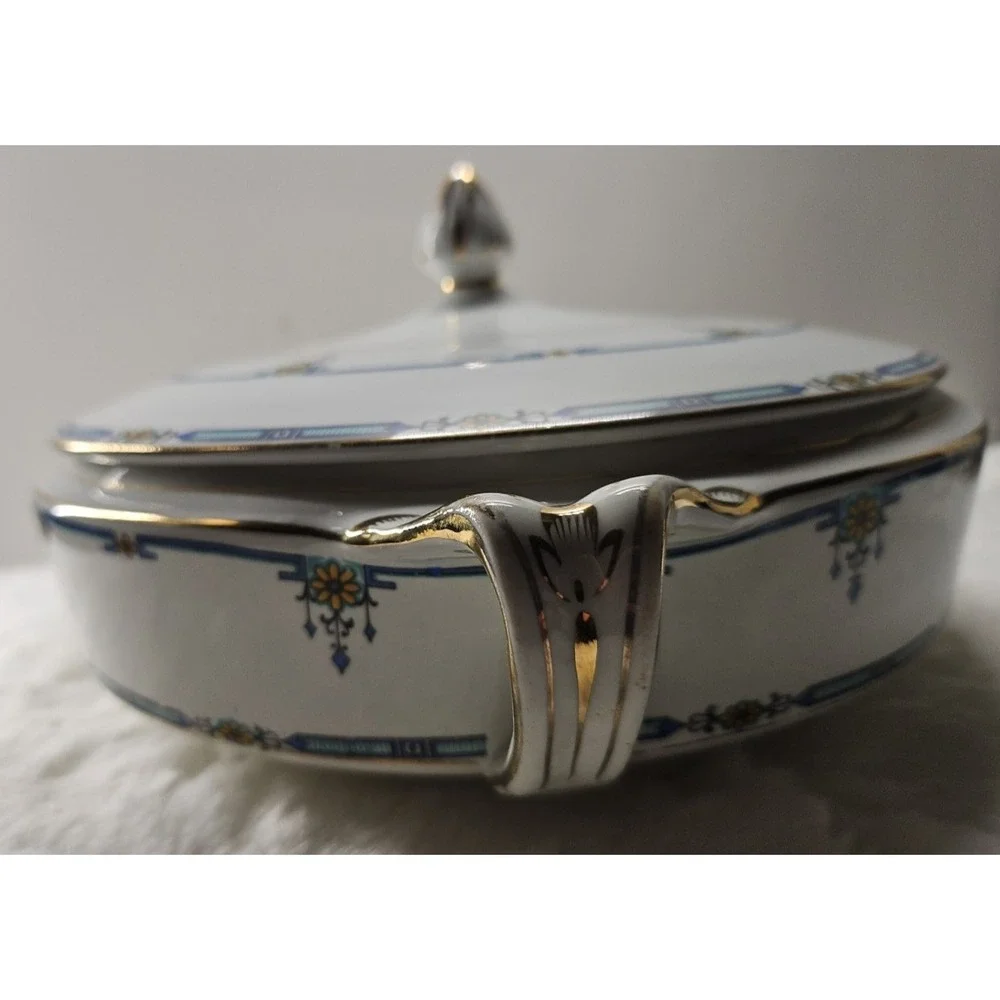 Gold Trimmed Alfred Meakin England Casserole With‎ Lid Fairhaven pattern Vintage
